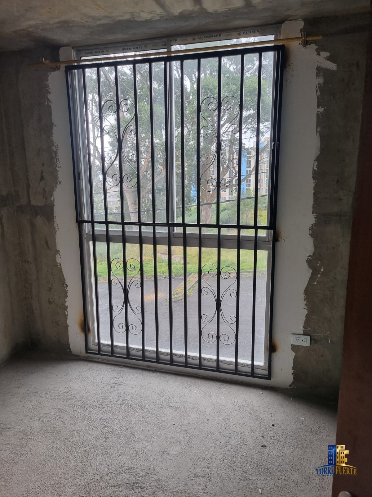 Apartamento Arboleda Santa Teresita COD – 1052