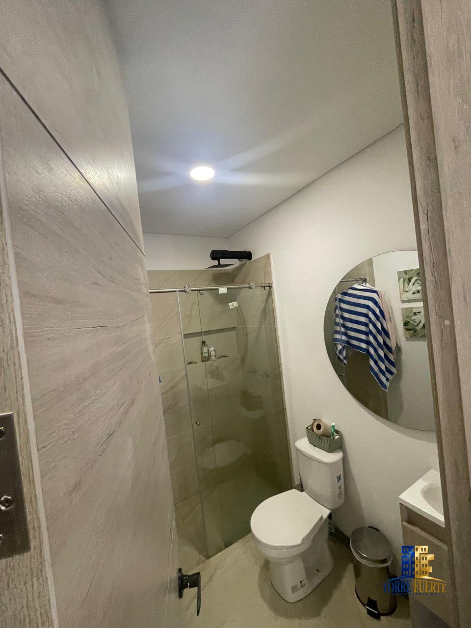 COD-1063-16 Apartamento En Venta Florencia COD – 1063