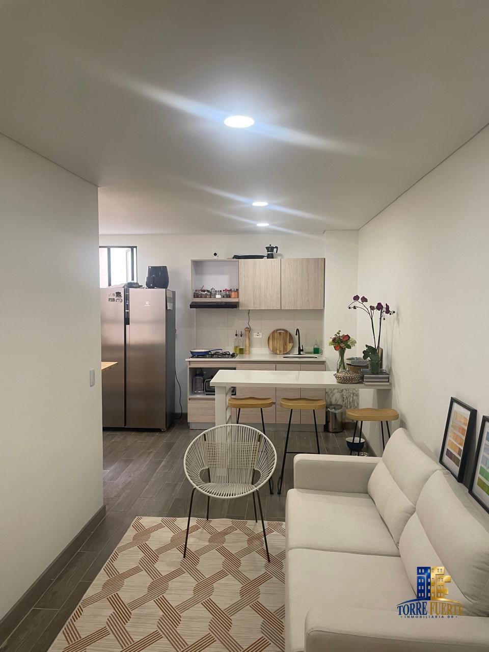 COD-1063-8 Apartamento En Venta Florencia COD – 1063
