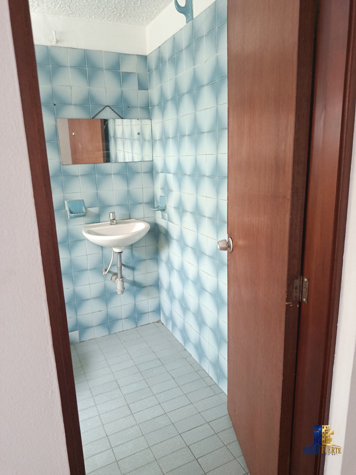 Casa Salinas Zarsamora COD – 1091