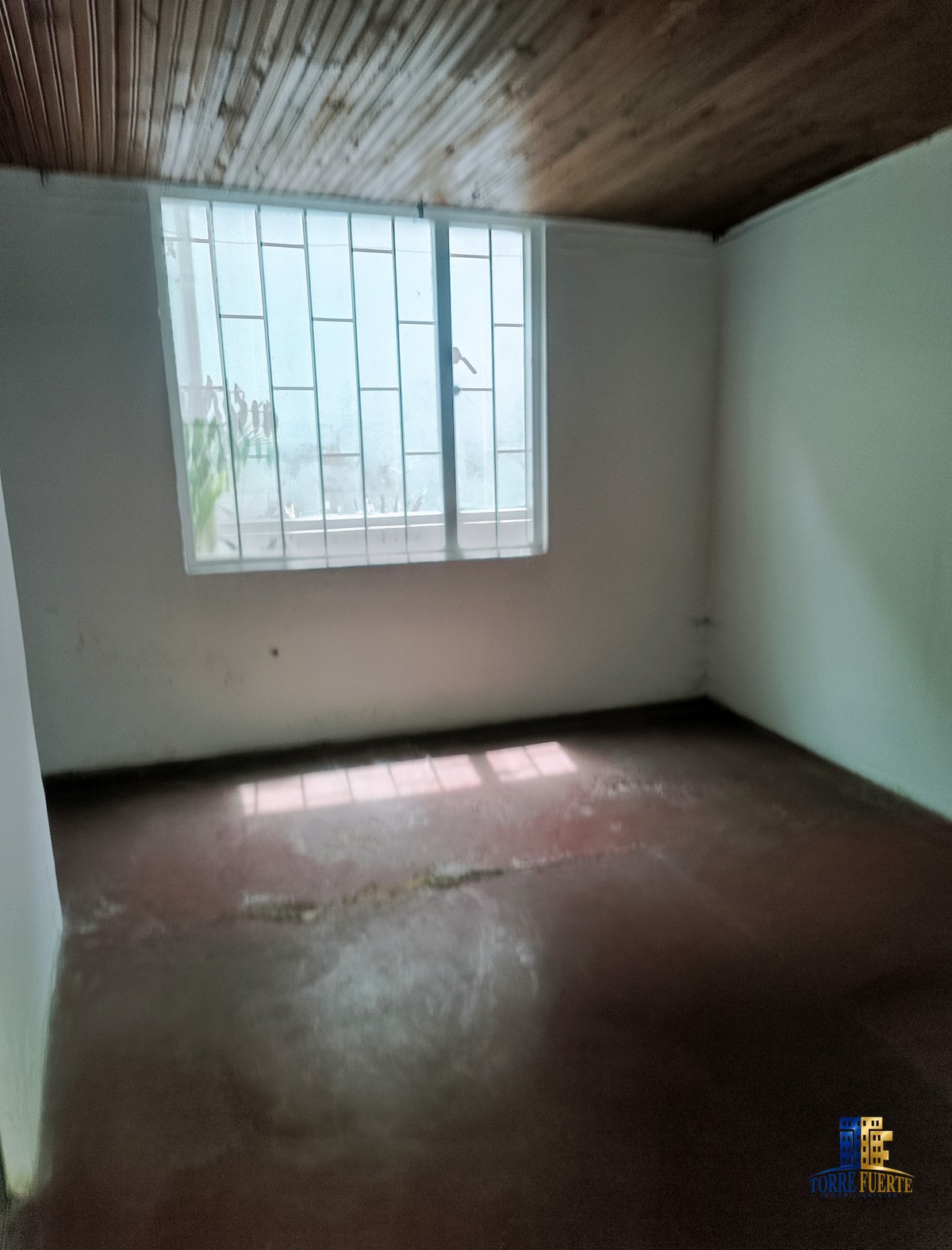 Casa Salinas Zarsamora COD – 1091