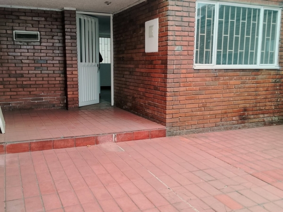 Casa Salinas Zarsamora COD – 1091