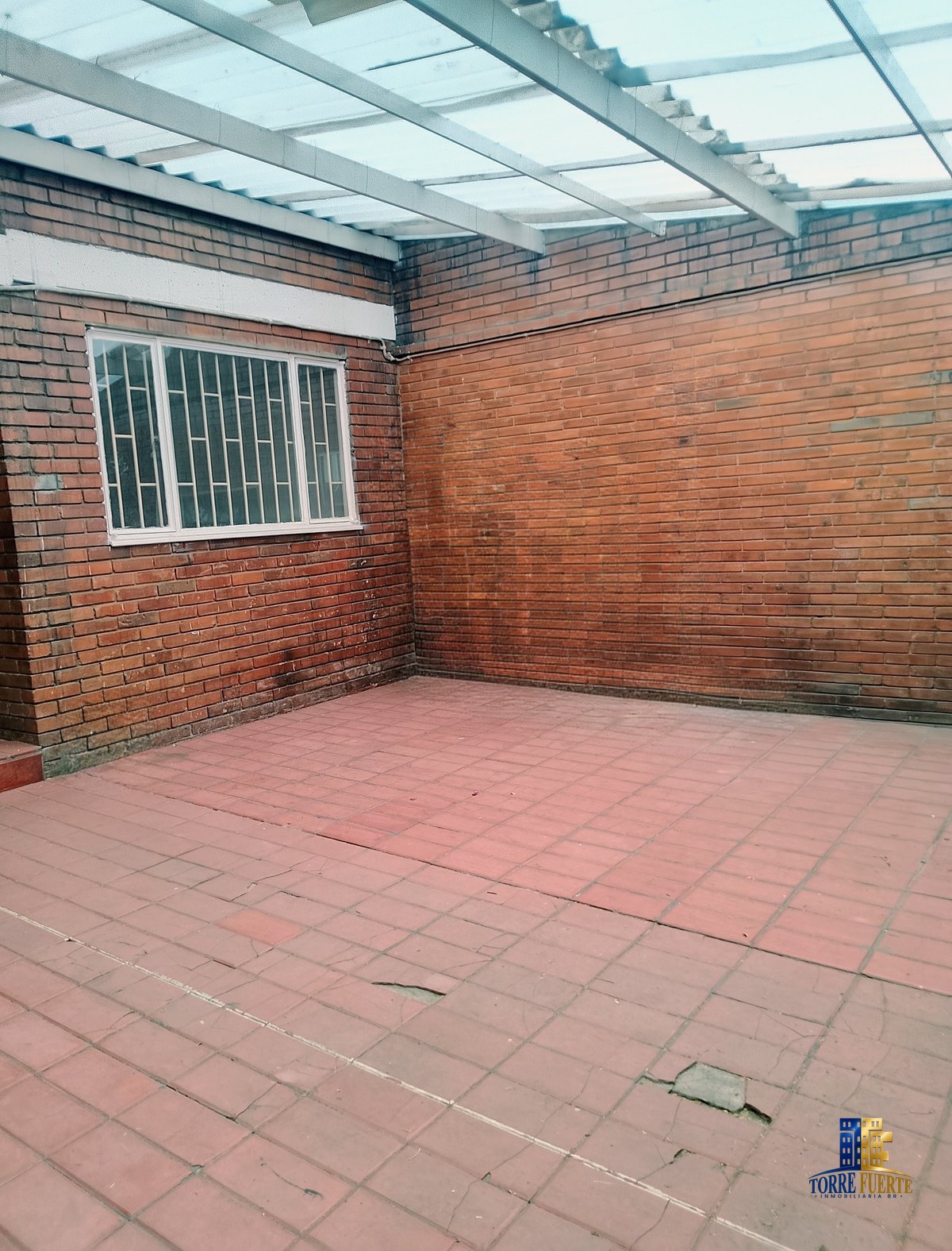 Casa Salinas Zarsamora COD – 1091