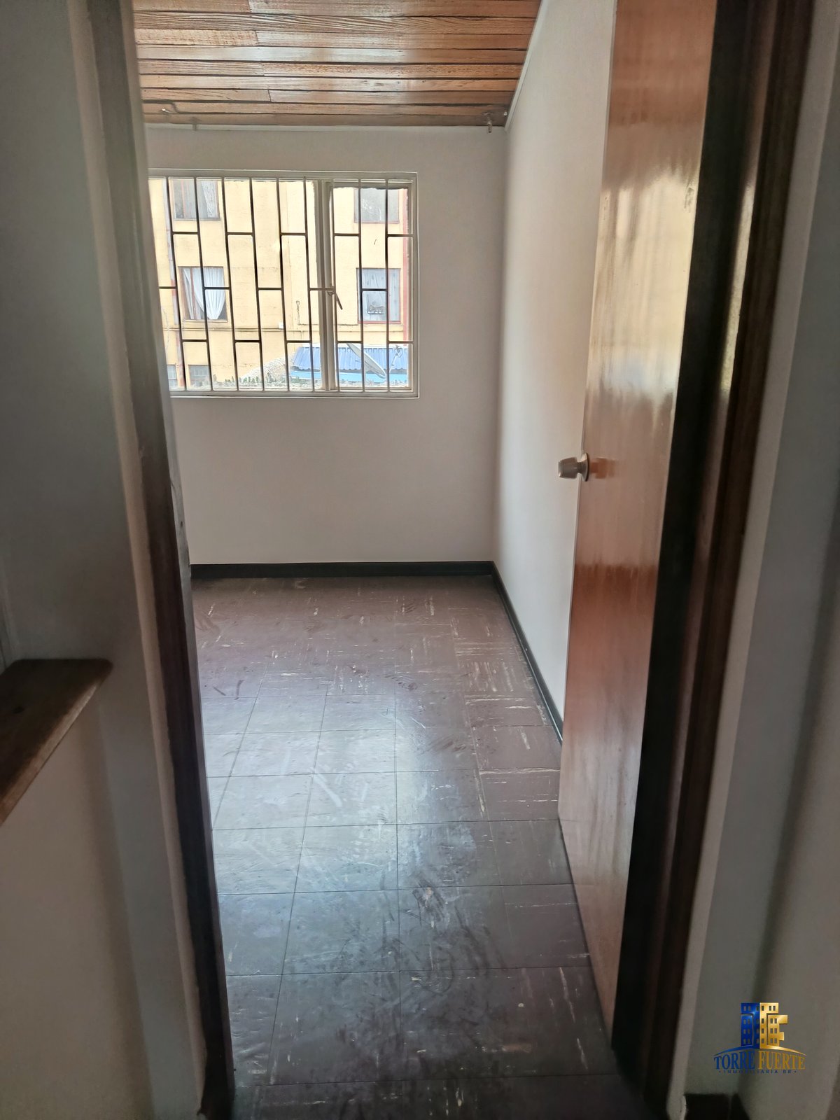 Casa Salinas Zarsamora COD – 1091