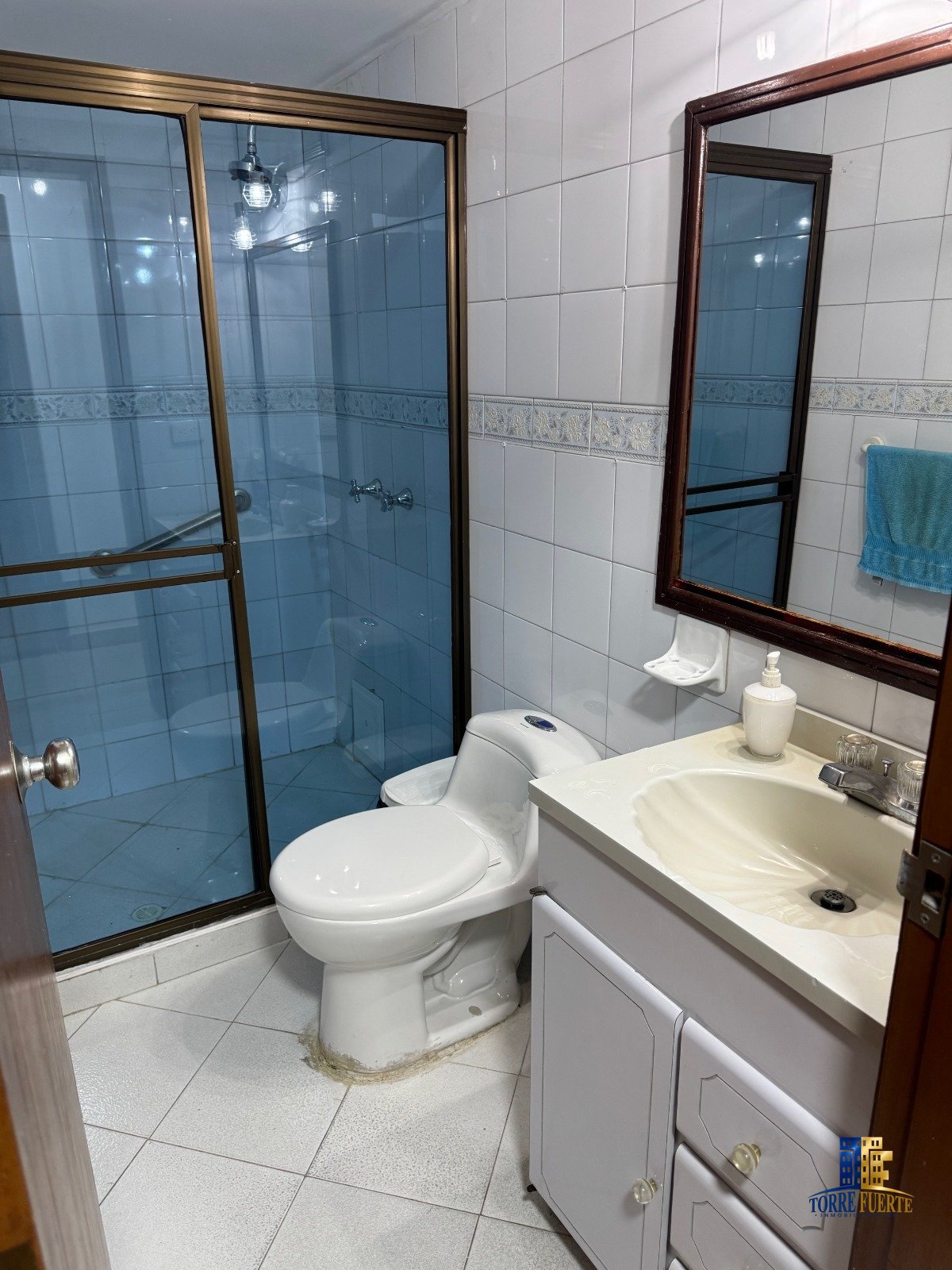 COD-1127-14 Apartamento En Venta Modelia COD-1127