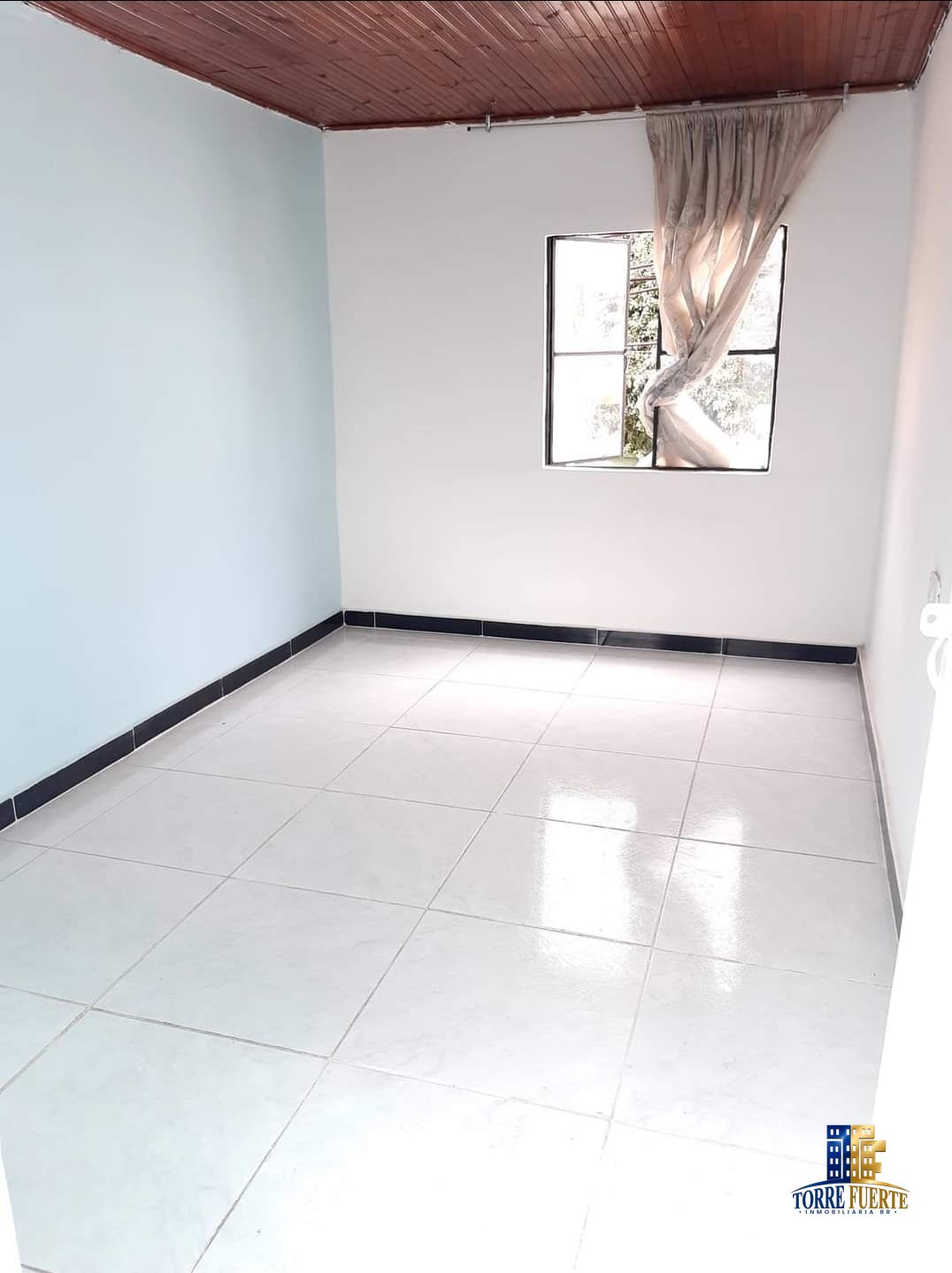 COD-599-23 Casa En Venta Fontibón