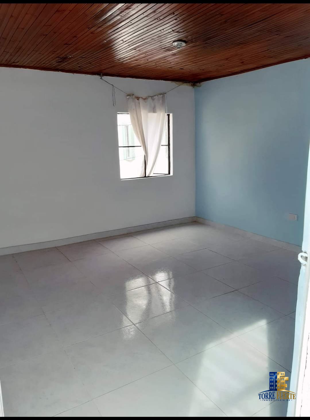 COD-599-9 Casa En Venta Fontibón