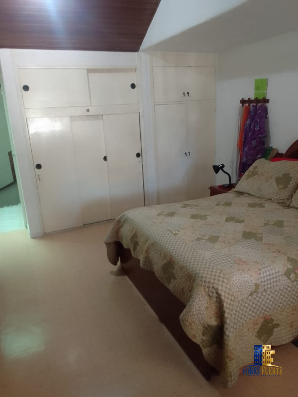 Casa la Almeria – COD 832