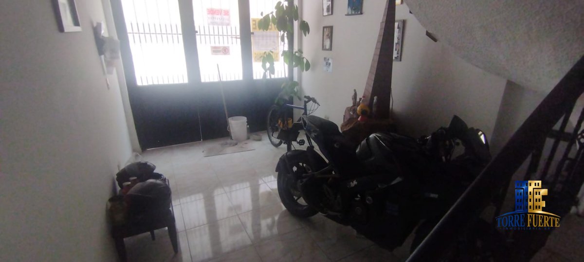 Casa En Venta Marandu COD 889