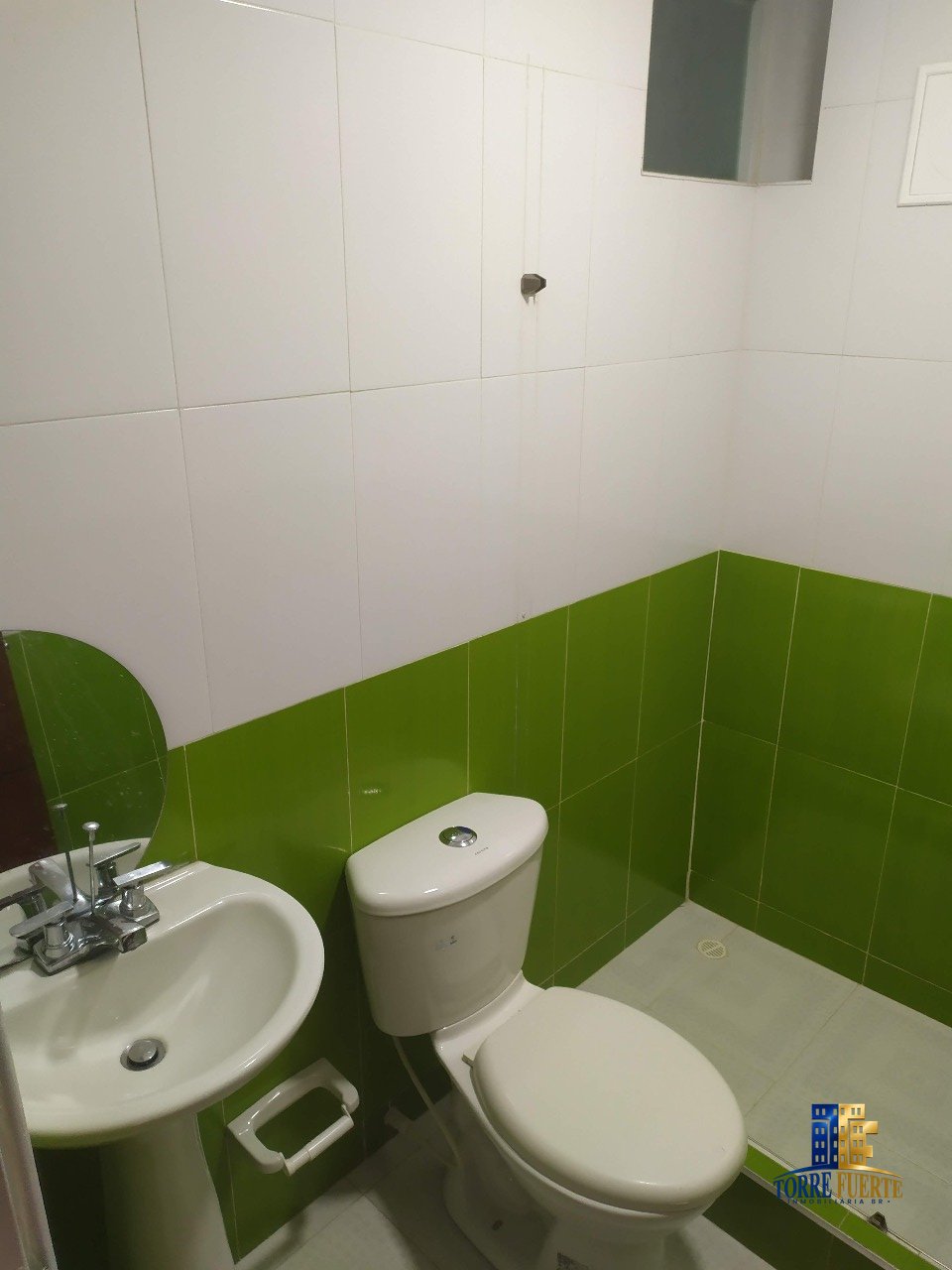 COD-974-8 Apartamento En Venta La Clarita COD – 974