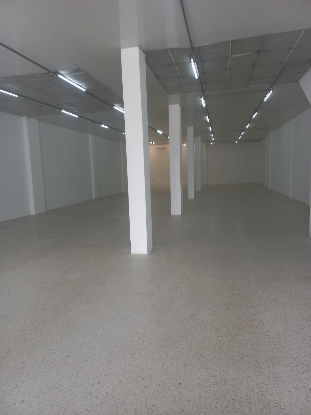 Bodega Comercial Tunja COD – 909
